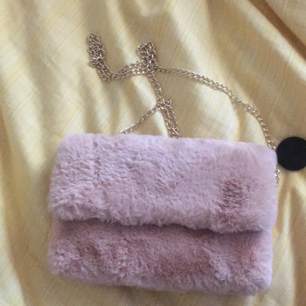 Fluffy pink crossbody bag